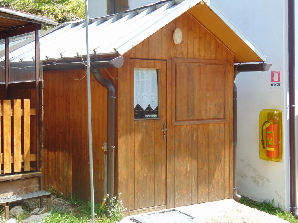 Campeggio Branchetto Hotel Bosco Chiesanuova Exterior photo