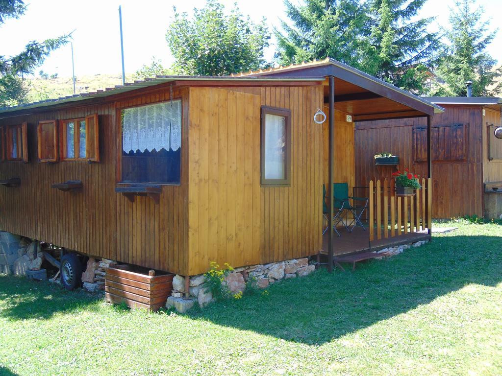 Campeggio Branchetto Hotel Bosco Chiesanuova Exterior photo