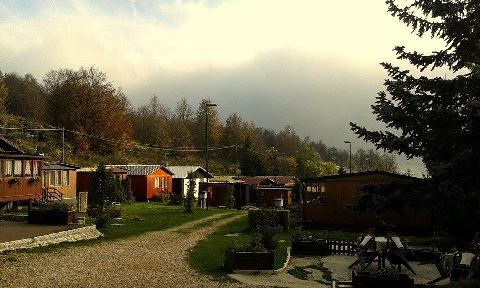 Campeggio Branchetto Hotel Bosco Chiesanuova Exterior photo